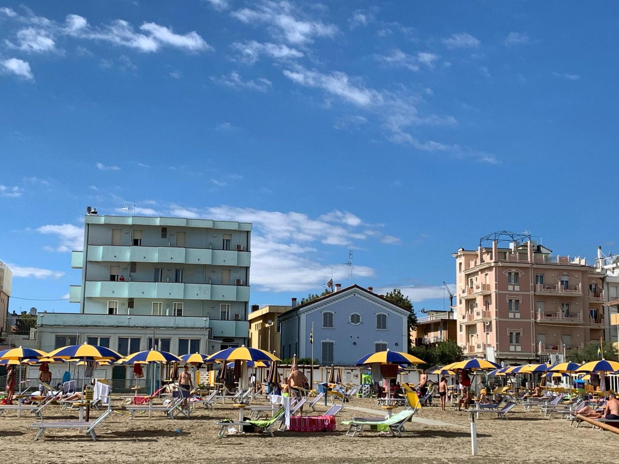 Hotel Acquamarina Viserba Rimini Dış mekan fotoğraf