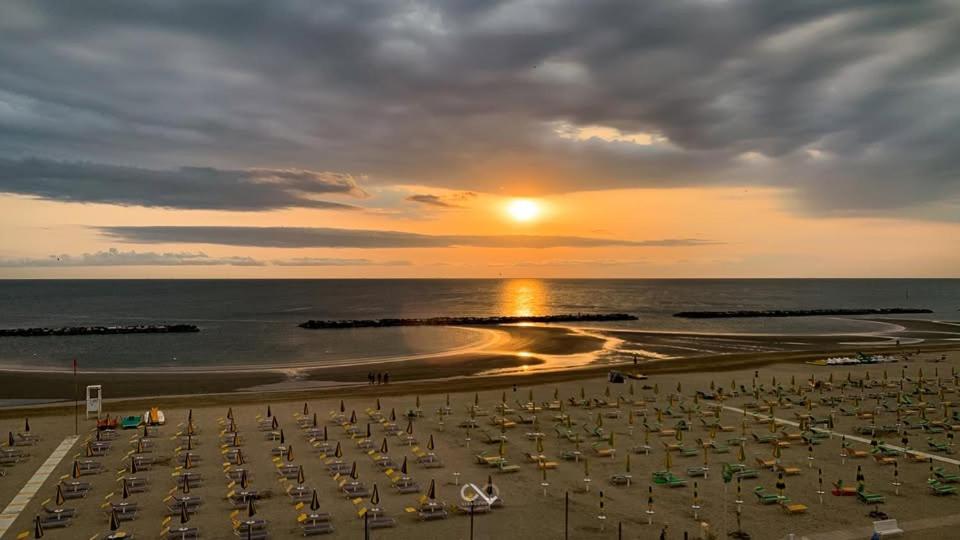Hotel Acquamarina Viserba Rimini Dış mekan fotoğraf